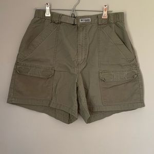 Columbia shorts (green)